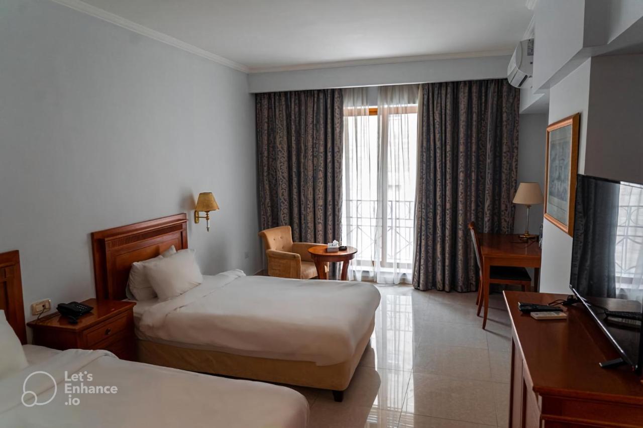 Guest House Hotel Amman By Fhm Екстериор снимка