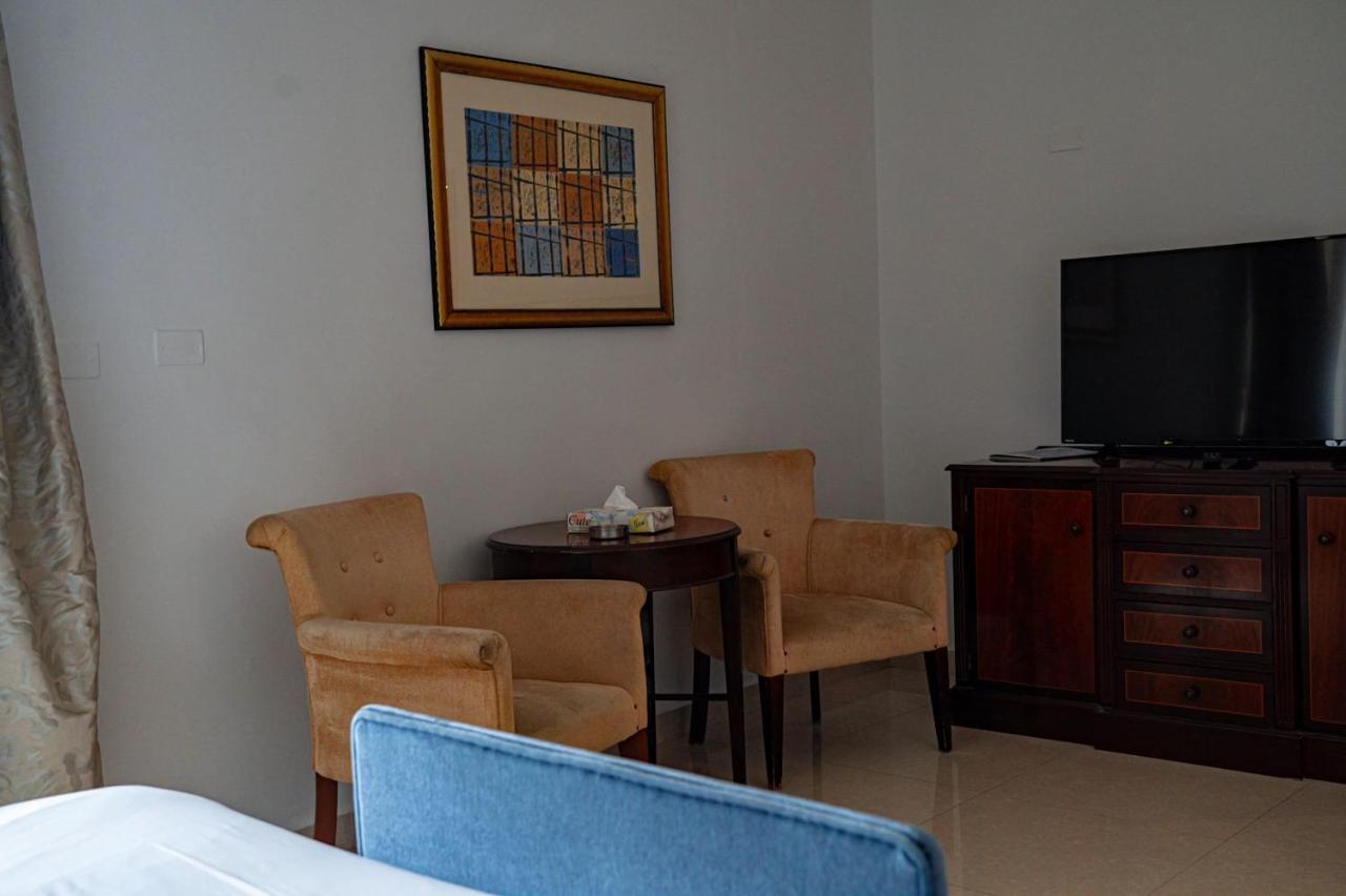 Guest House Hotel Amman By Fhm Екстериор снимка